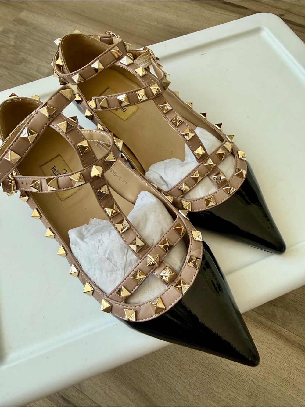 Valentino Garavani Rockstud Patent Leather Black Cage Ballet Flats US Size 6 - Picture 6 of 6